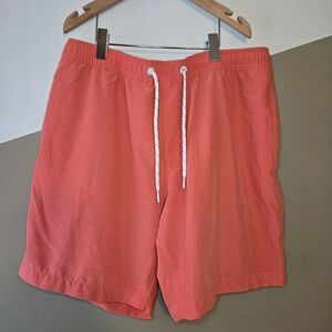 GAP Men's Pool Short Mesh Lined Salmon/Coral Size Medium Pockets Drawstring